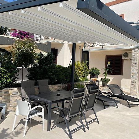 Holiday Home Barska Vila Ngoại thất bức ảnh